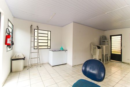 Apartamento à venda com 42m², 2 quartos e 1 vaga Apartamento à venda com 42m², 2 quartos e 1 vagaÁrea comum - Salão de festas