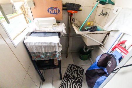 Apartamento à venda com 42m², 2 quartos e 1 vaga Apartamento à venda com 42m², 2 quartos e 1 vagaCozinha e Área de Serviço