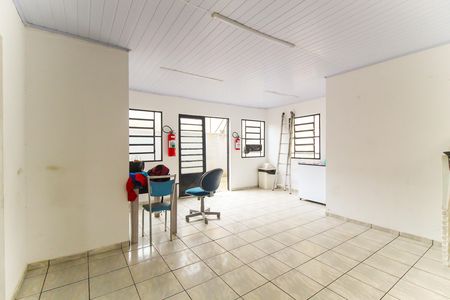 Apartamento à venda com 42m², 2 quartos e 1 vaga Apartamento à venda com 42m², 2 quartos e 1 vagaÁrea comum - Salão de festas