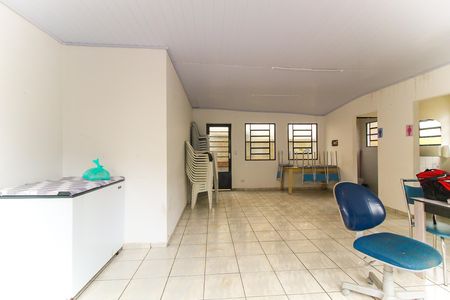 Apartamento à venda com 42m², 2 quartos e 1 vaga Apartamento à venda com 42m², 2 quartos e 1 vagaÁrea comum - Salão de festas