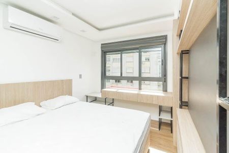 Quarto de kitnet/studio para alugar com 1 quarto, 41m² em Protásio Alves, Porto Alegre