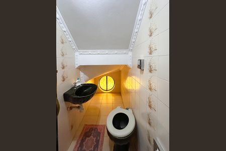 Casa à venda com 166m², 3 quartos e 2 vagas Casa à venda com 166m², 3 quartos e 2 vagasLavabo