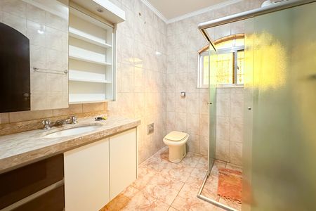 Casa à venda com 166m², 3 quartos e 2 vagas Casa à venda com 166m², 3 quartos e 2 vagasBanheiro Social
