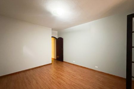 Casa à venda com 166m², 3 quartos e 2 vagas Casa à venda com 166m², 3 quartos e 2 vagasSuíte