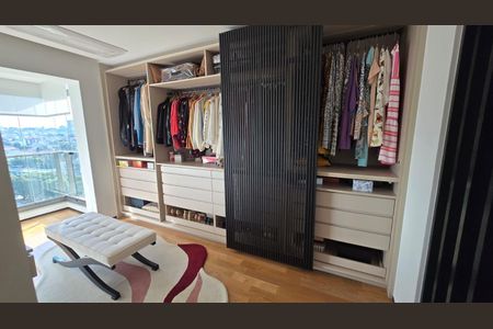 Apartamento à venda com 153m², 3 quartos e 3 vagas Apartamento à venda com 153m², 3 quartos e 3 vagasQuarto