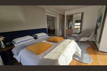 Apartamento à venda com 153m², 3 quartos e 3 vagas Apartamento à venda com 153m², 3 quartos e 3 vagasQuarto