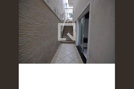 Casa à venda com 3 quartos, 200m² em Vila Mazzei, São Paulo