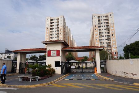 Apartamento para alugar com 55m², 2 quartos e 1 vagaFachada