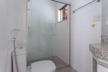 Apartamento para alugar com 160m², 3 quartos e 3 vagas Apartamento para alugar com 160m², 3 quartos e 3 vagasBanheiro da suíte