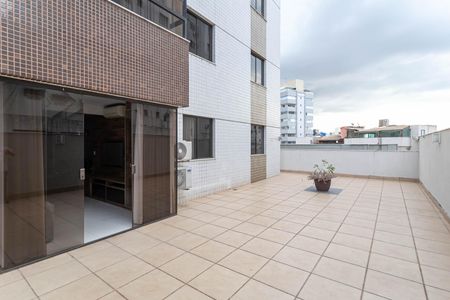 Apartamento para alugar com 160m², 3 quartos e 3 vagas Apartamento para alugar com 160m², 3 quartos e 3 vagasÁrea Privativa