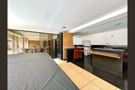 Apartamento para alugar com 160m², 3 quartos e 3 vagas Apartamento para alugar com 160m², 3 quartos e 3 vagasSalão