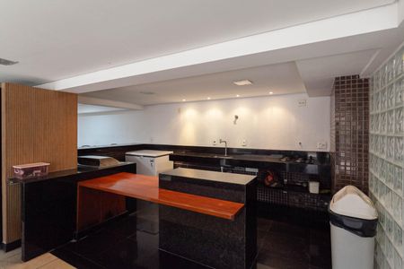 Apartamento para alugar com 160m², 3 quartos e 3 vagas Apartamento para alugar com 160m², 3 quartos e 3 vagasÁrea comum - Salão de festas