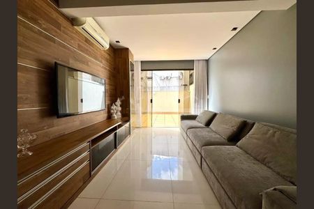 Apartamento para alugar com 160m², 3 quartos e 3 vagas Apartamento para alugar com 160m², 3 quartos e 3 vagasSala