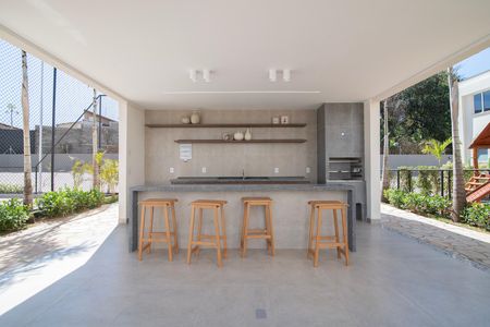 Apartamento para alugar com 55m², 2 quartos e 1 vaga Apartamento para alugar com 55m², 2 quartos e 1 vagaÁrea Comum - Churrasqueira