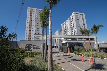 Apartamento para alugar com 55m², 2 quartos e 1 vaga Apartamento para alugar com 55m², 2 quartos e 1 vagaFachada do Condomínio
