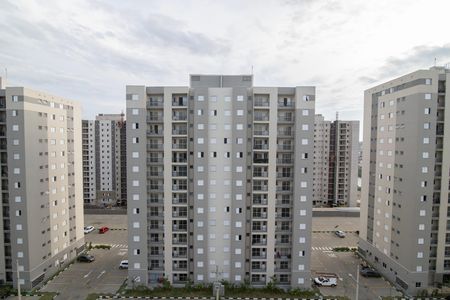 Apartamento para alugar com 55m², 2 quartos e 1 vaga Apartamento para alugar com 55m², 2 quartos e 1 vagaVaranda