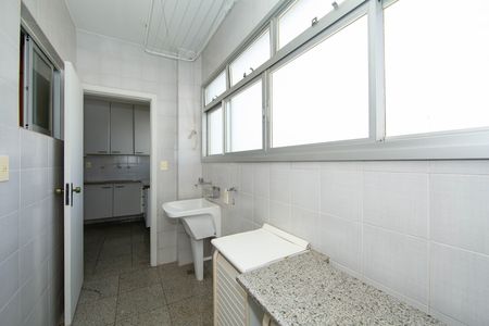 Apartamento para alugar com 110m², 3 quartos e 2 vagasÁrea de serviço