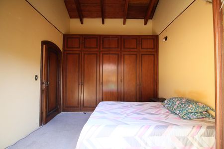 Casa para alugar com 350m², 4 quartos e 4 vagasSuíte 4