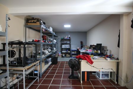 Casa para alugar com 350m², 4 quartos e 4 vagasEscritório