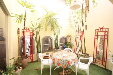 Casa para alugar com 350m², 4 quartos e 4 vagasJardim de inverno