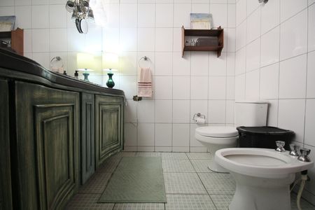 Casa para alugar com 350m², 4 quartos e 4 vagasBanheiro 1