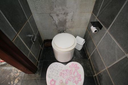 Casa para alugar com 350m², 4 quartos e 4 vagasLavabo