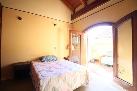 Casa para alugar com 350m², 4 quartos e 4 vagasSuíte 4