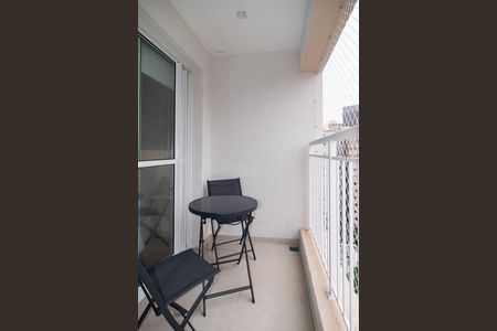 Studio para alugar com 26m², 0 quarto e sem vaga Studio para alugar com 26m², 0 quarto e sem vagaVaranda / Área de Serviço