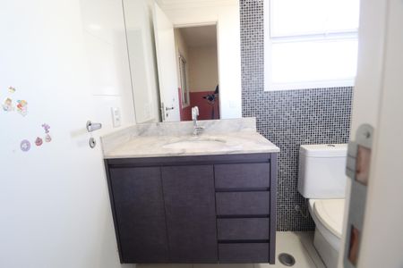 Apartamento para alugar com 108m², 3 quartos e 2 vagasBanheiro do Quarto 2