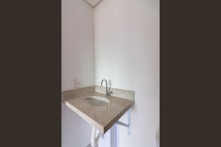 Apartamento para alugar com 50m², 2 quartos e 1 vaga Apartamento para alugar com 50m², 2 quartos e 1 vagaBanheiro da Suíte
