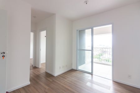 Sala  de apartamento para alugar com 2 quartos, 50m² em Vila Osasco, Osasco
