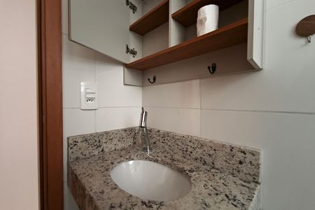 Apartamento para alugar com 53m², 2 quartos e 1 vagaBanheiro Social