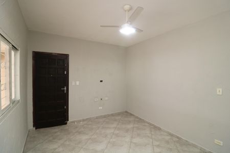 Sala de casa à venda com 2 quartos, 125m² em Jardim Santa Teresinha, São Paulo