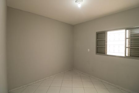 Casa à venda com 125m², 2 quartos e 2 vagasQuarto