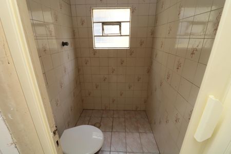 Casa à venda com 125m², 2 quartos e 2 vagasBanheiro de serviço