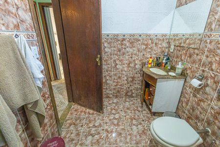 Banheiro de casa à venda com 3 quartos, 360m² em São João Batista, Belo Horizonte