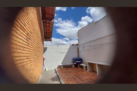 Foto 04 de casa à venda com 3 quartos, 200m² em Vila Nogueira, Campinas