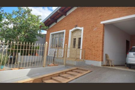 Foto 01 de casa à venda com 3 quartos, 200m² em Vila Nogueira, Campinas
