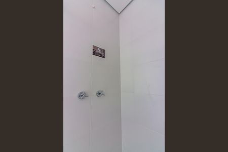 Apartamento para alugar com 50m², 2 quartos e 1 vaga Apartamento para alugar com 50m², 2 quartos e 1 vagaBanheiro da Suíte