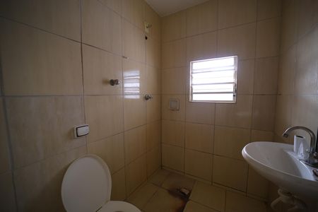 Casa para alugar com 60m², 1 quarto e sem vagaBanheiro