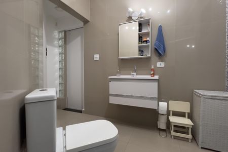 Casa para alugar com 125m², 2 quartos e 1 vaga Casa para alugar com 125m², 2 quartos e 1 vagaBanheiro