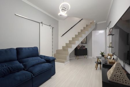 Sala de casa para alugar com 2 quartos, 125m² em Vila Galvão, Guarulhos