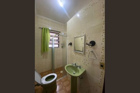 Banheiro de casa para alugar com 2 quartos, 170m² em Jardim Imperador, Praia Grande