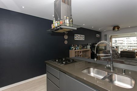Apartamento para alugar com 79m², 2 quartos e 2 vagasCozinha