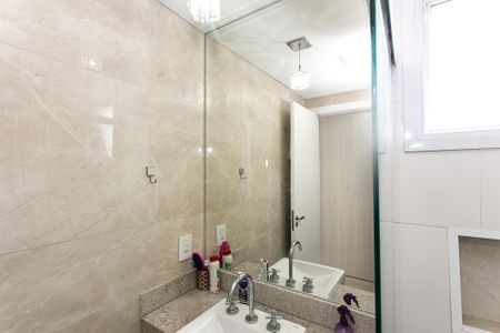 Apartamento para alugar com 79m², 2 quartos e 2 vagasBanheiro da Suíte