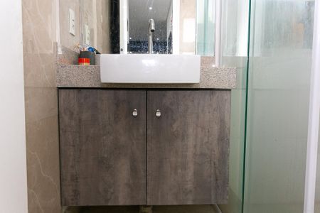 Apartamento para alugar com 79m², 2 quartos e 2 vagasBanheiro