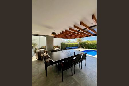Casa de condomínio à venda com 387m², 4 quartos e 4 vagas Casa de condomínio à venda com 387m², 4 quartos e 4 vagasFoto 14