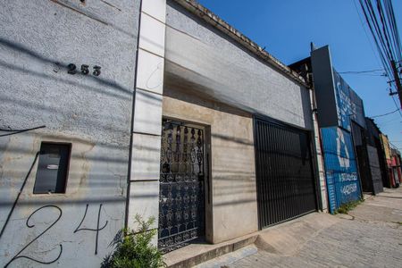 Studio para alugar com 14m², 1 quarto e sem vaga Studio para alugar com 14m², 1 quarto e sem vagaFachada