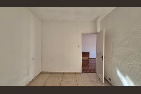 Casa para alugar com 110m², 2 quartos e 2 vagas Casa para alugar com 110m², 2 quartos e 2 vagasQuarto 2