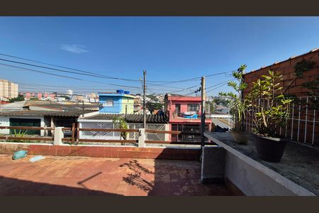 Casa para alugar com 110m², 2 quartos e 2 vagas Casa para alugar com 110m², 2 quartos e 2 vagasVista